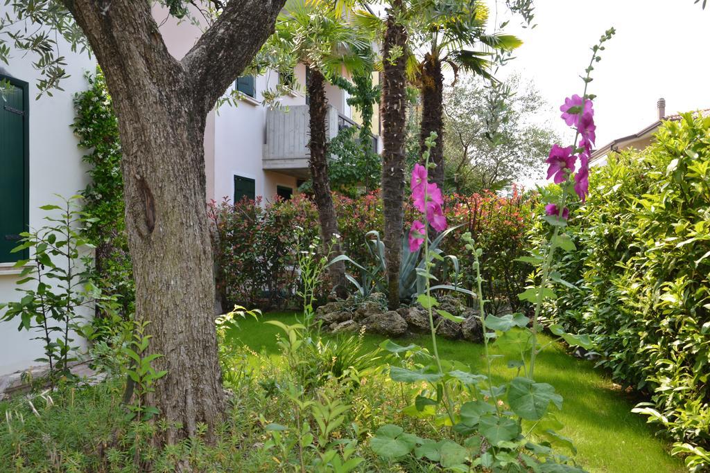 B&B Garda 4U Desenzano del Garda Exteriör bild