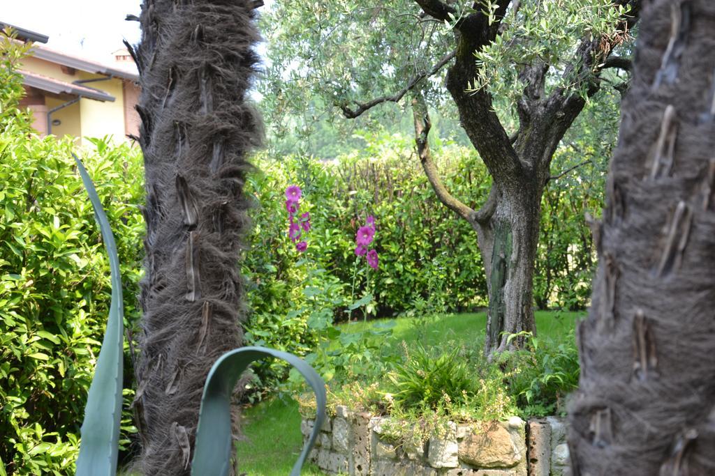 B&B Garda 4U Desenzano del Garda Exteriör bild