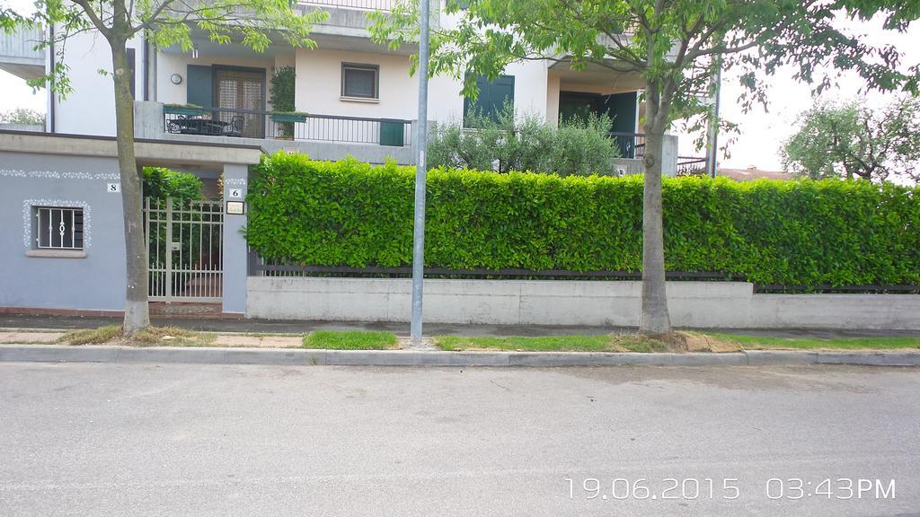 B&B Garda 4U Desenzano del Garda Exteriör bild