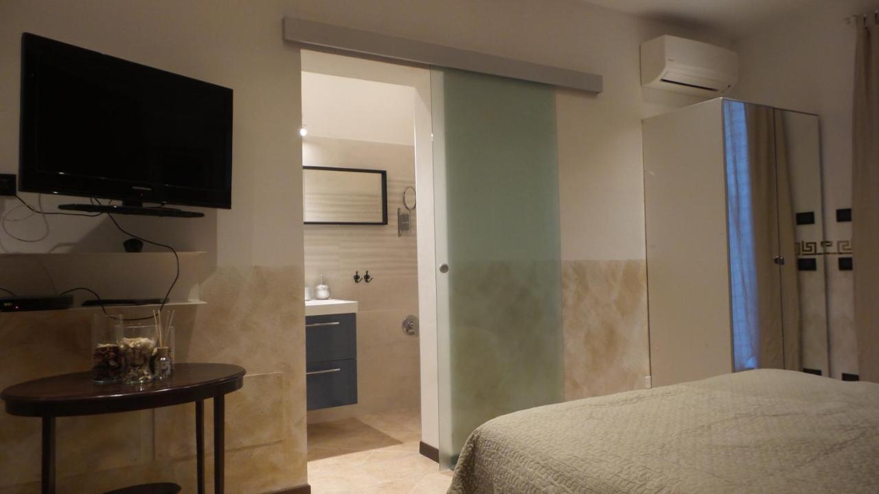 B&B Garda 4U Desenzano del Garda Exteriör bild