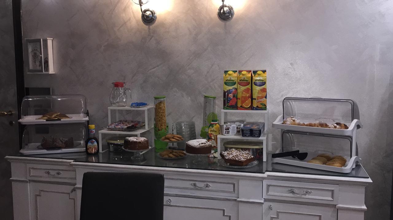 B&B Garda 4U Desenzano del Garda Exteriör bild