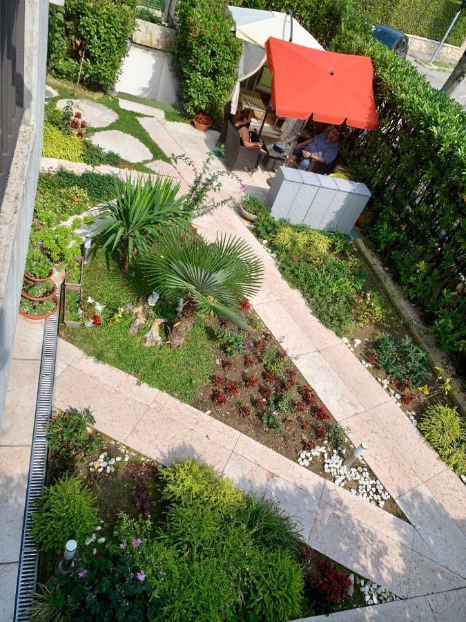 B&B Garda 4U Desenzano del Garda Exteriör bild